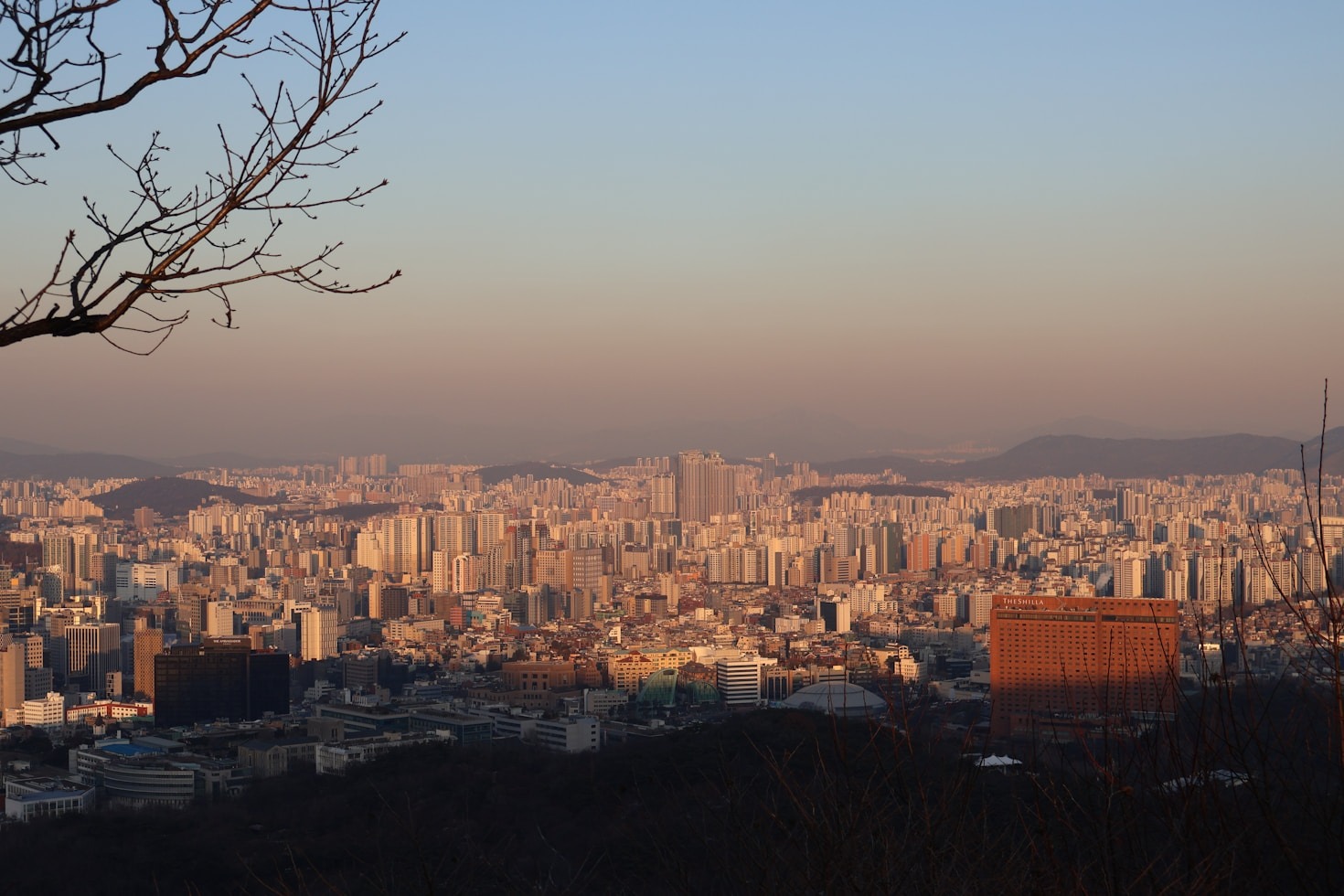 Top 10 Must-See Attractions in Seoul